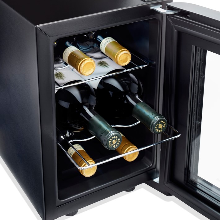 Black & Decker 6-Bottle Wine Cooler - A Budget Mini Home Wine Cellar