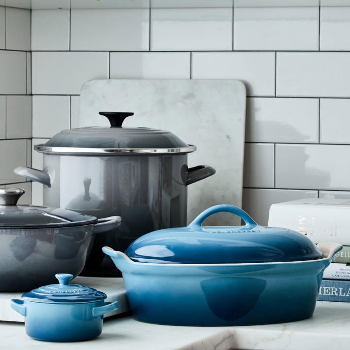 https://assets.wsimgs.com/wsimgs/ab/images/dp/wcm/202344/0037/le-creuset-enameled-steel-stock-pot-o.jpg
