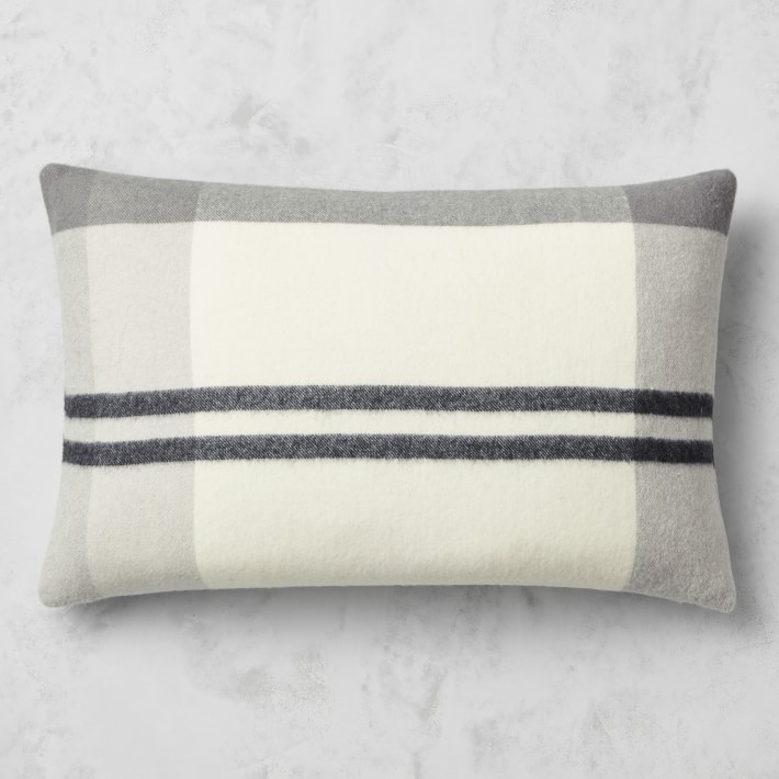 Lambswool pillow outlet