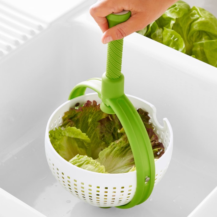 Single Serve Small Salad Spinner - Mini Prep Lettuce Spinner and Dryer With  Measuring Cup - Collander with Fruit and Vegetable Washing Basket Bowl 