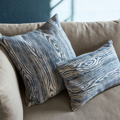 William sonoma 2025 decorative pillows