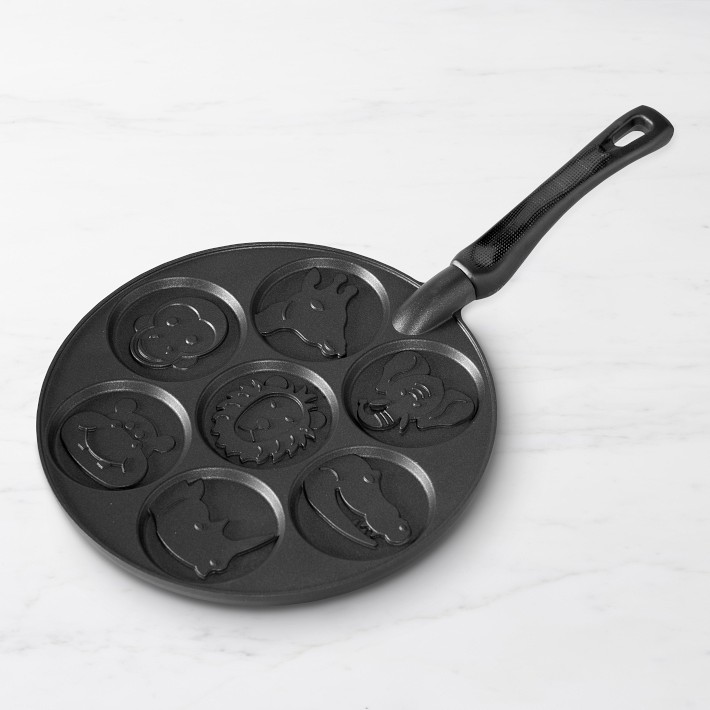 Williams Sonoma Nordic Ware Nonstick Holiday Pancake Pan