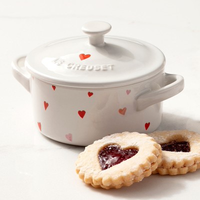 Cute Cookware: Le Creuset Mini Heart Cocotte, Williams-Sonoma's  Valentine's Day Products Are Swoon-Worthy