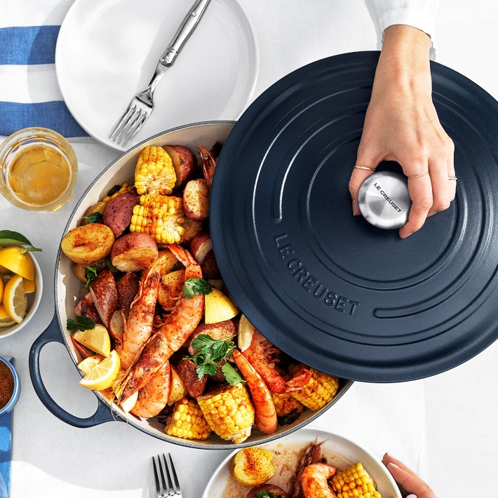 https://assets.wsimgs.com/wsimgs/ab/images/dp/wcm/202346/0031/le-creuset-enameled-cast-iron-chefs-oven-7-1-2-qt-o.jpg