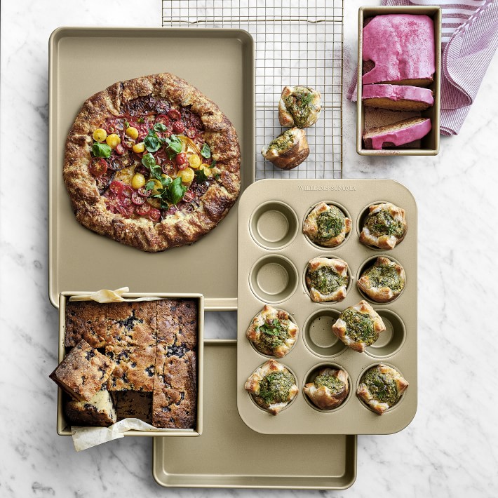 Williams Sonoma Goldtouch® Pro Nonstick Muffin Pan, 12-Well