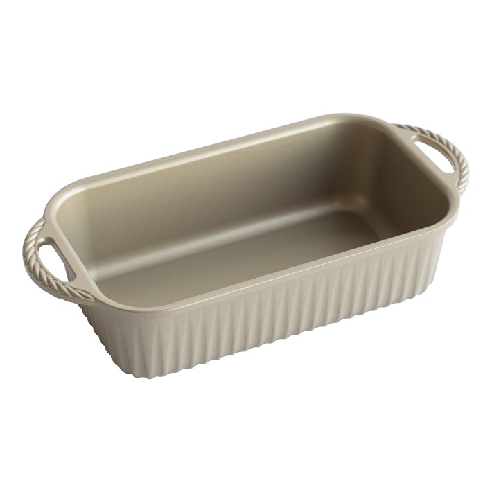 https://assets.wsimgs.com/wsimgs/ab/images/dp/wcm/202348/0070/nordic-ware-nonstick-cast-aluminum-classic-loaf-pan-o.jpg