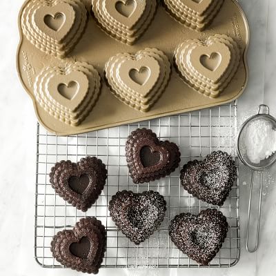 Nordic Ware - Baking Mould Heart Wreath Crochet Tiered Heart Cake Pan