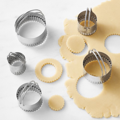 Fluted Biscuit Cutters, Set of 5