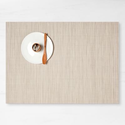 https://assets.wsimgs.com/wsimgs/ab/images/dp/wcm/202350/0007/chilewich-bamboo-placemats-m.jpg