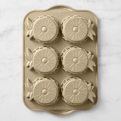  Nordic Ware Cake Pan Pineapple Upsidedown, 8-cup, Sea Glass:  Novelty Cake Pans: Home & Kitchen