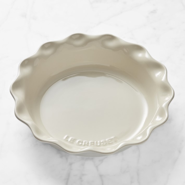 Le Creuset Heritage Pie Dish - White – Expressions