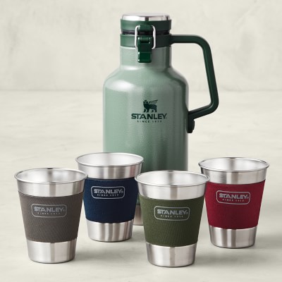 Stanley Classic Growler Gift Set (Insulated growler, 4 tumblers) new w/o  tag