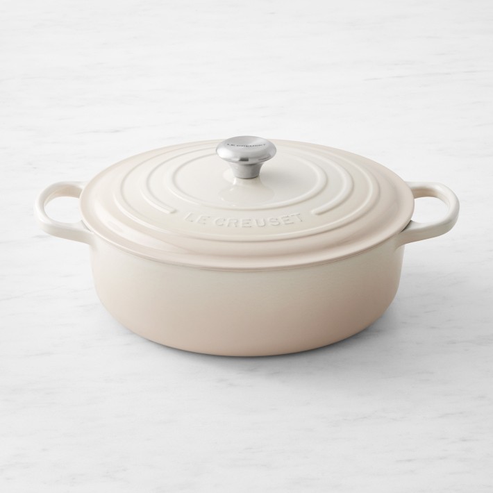 Le Creuset Signature Enameled Cast Iron Round Wide Dutch Oven, 6 3/4-Qt. in Meringue