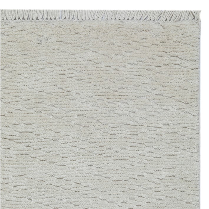 Kaia Hand Knotted Rug Swatch