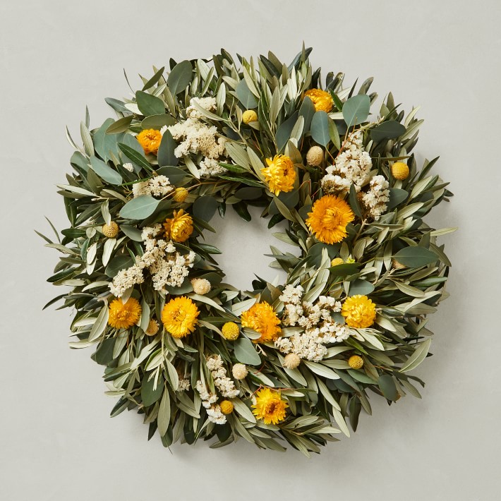 Olive Billy Button Live Wreath