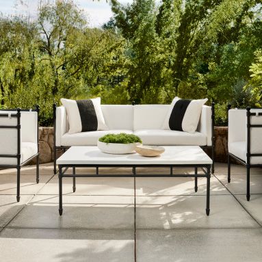 Outdoor Sofas &amp; Sectionals