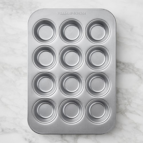 Williams Sonoma Traditionaltouch Muffin Pan, 12-Well