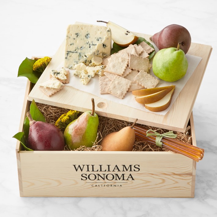 Williams Sonoma Stilton & Pears Gift Crate