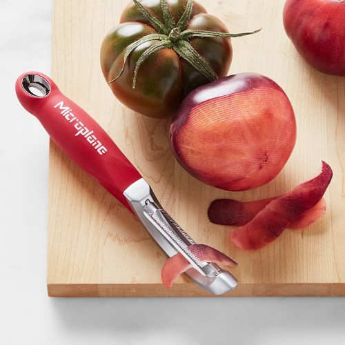 Microplane Pro Serrated Peeler, Red