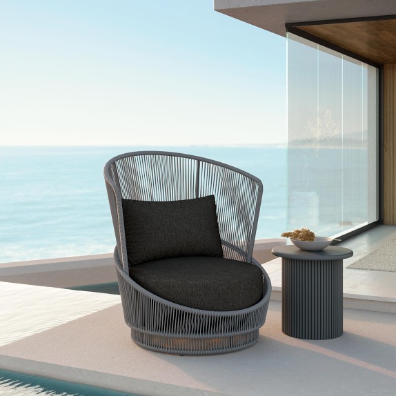 Petra Outdoor 20" Round Side Table (20") Williams Sonoma