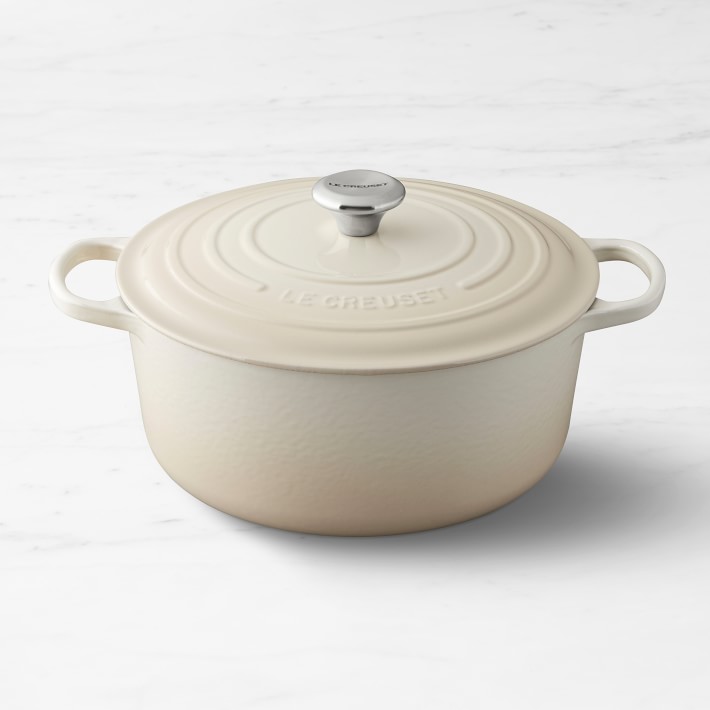 Le Creuset Signature Enameled Cast Iron Round Dutch Oven, Meringue