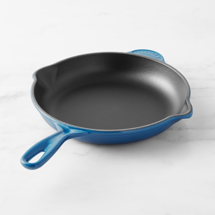 Le Creuset Signature Enameled Cast Iron Skillet Fry Pan