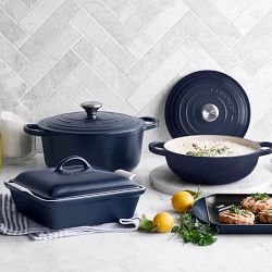 Le Creuset Heritage Stoneware Shallow Square Covered Baker, 2-Qt.