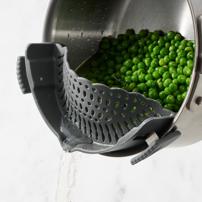 Williams Sonoma Open Kitchen Clip on Strainer