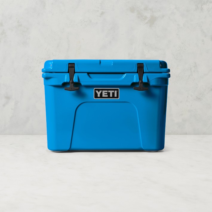 Yeti reef blue fashion cooler