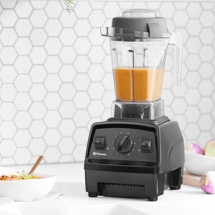 Vitamix shops E310 Explorian Blender