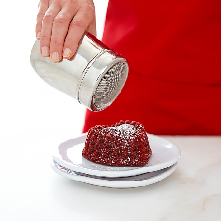 Mesh Sugar Shaker