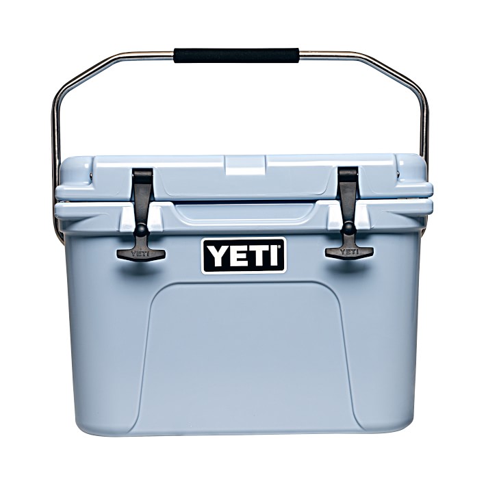 YETI Roadie Hard Cooler 20, Blue