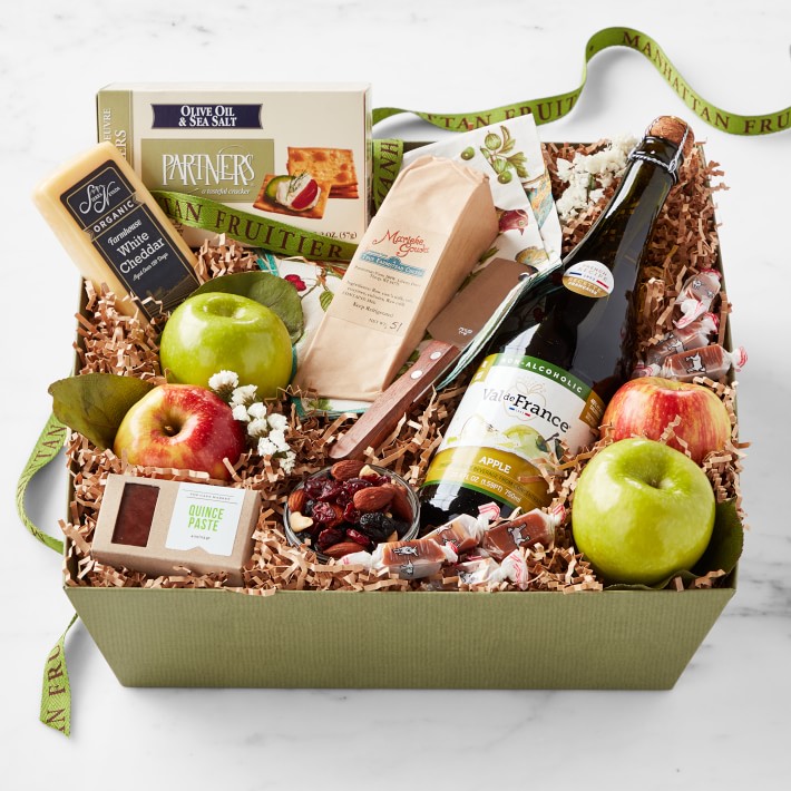 Manhattan Fruitier Apple Cider Gift Crate