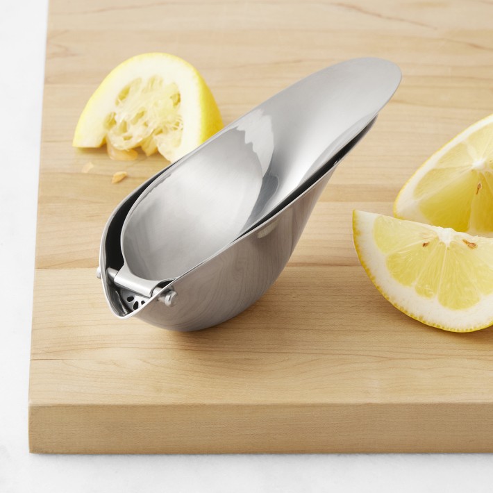 Williams Sonoma Citrus Wedge Juicer