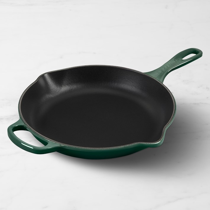 Le Creuset Cast Iron Skillet Fry Pan, Artichaut, 10 1/4"
