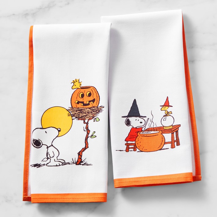 PEANUTS™ Halloween The Great Pumpkin Towels, Set of 2