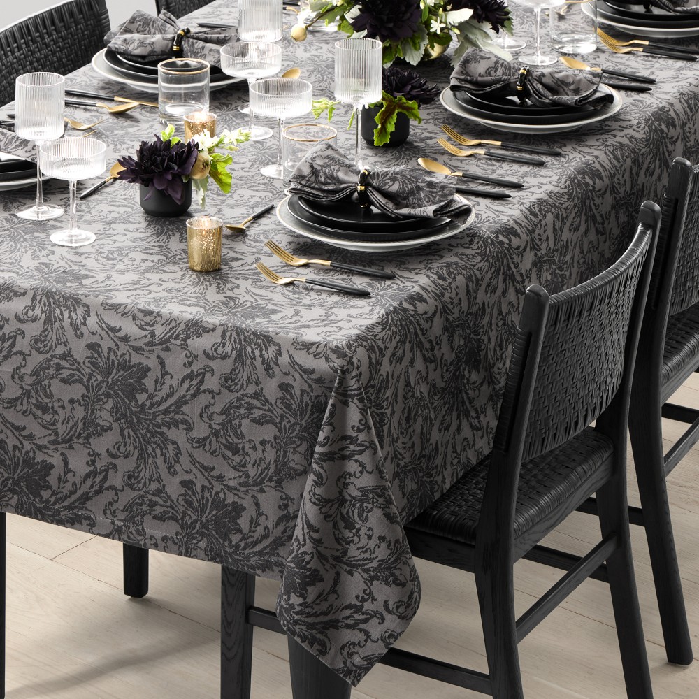 Damask Rectangular Tablecloth, 70"x108"