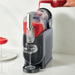 Ninja SLUSHi&#8482; Professional Frozen Drink Maker