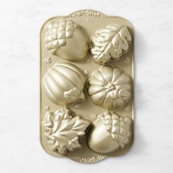 Nordic Ware Nonstick Cast Aluminum Autumn Treats Cakelet Pan