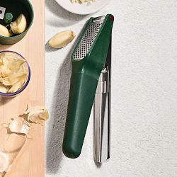 Williams Sonoma Ultimate  XL Garlic Press