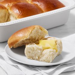 Galaxy Desserts&#174; Parker House Rolls