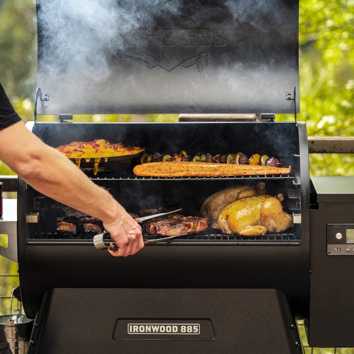 Traeger Ironwood 885 Pellet Grill | Williams Sonoma Traeger Ironwood 885 Pellet Grill | Williams Sonoma