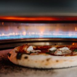 Everdure KILN 1-Burner Gas Pizza Oven
