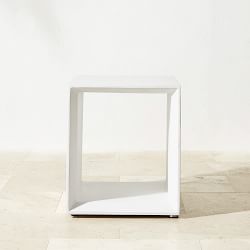Pierre Indoor/Outdoor Square Concrete Side Table (20&quot;)