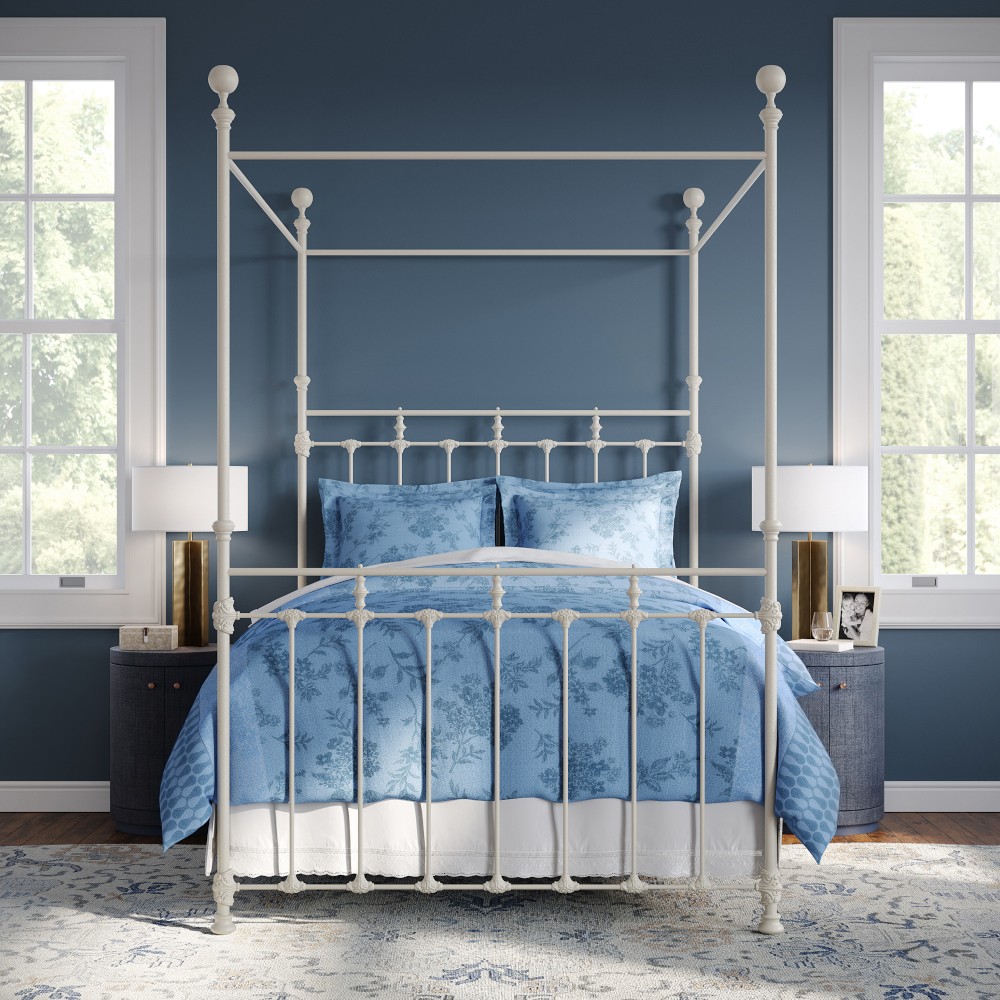 Edinburgh Canopy Iron Bed