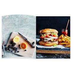 Ayesha Curry: The Full Plate; Flavor-Filled, Easy Recipes for Families with No Time and a Lot to Do