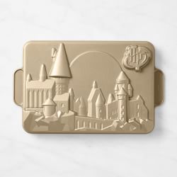 HARRY POTTER&#8482; Hogwarts Cast Aluminum Nonstick Cake Pan, 13&quot; x 9&quot;