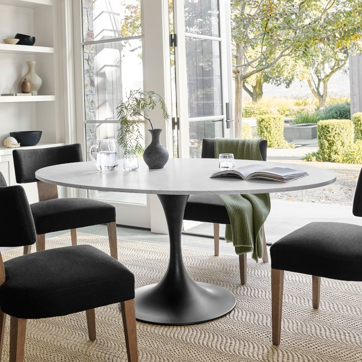 Tulip Oval Pedestal Dining Table (70")