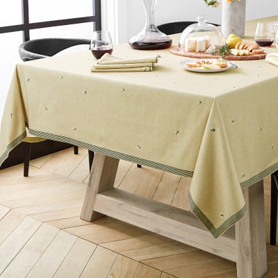 Bee Tablecloth, 70&quot; X 108&quot;