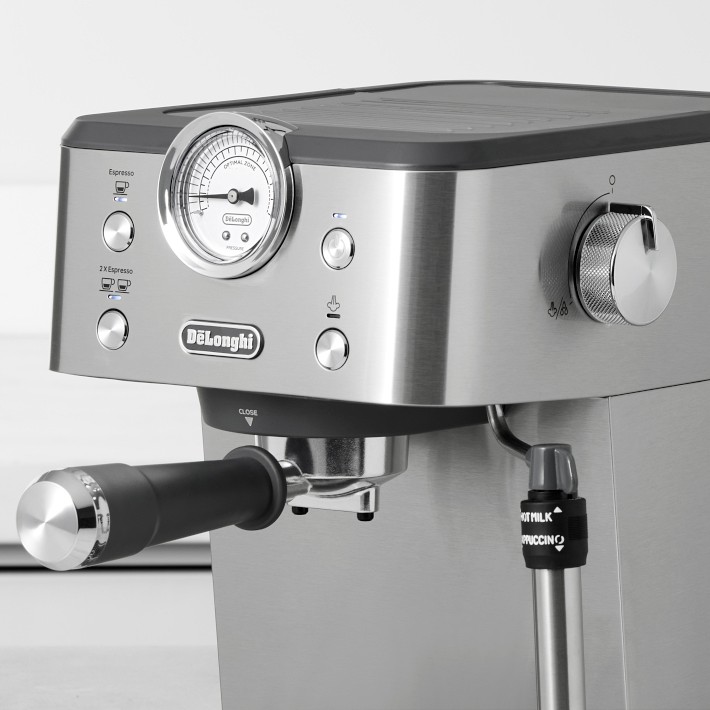 De'Longhi Linea Classic Espresso Machine